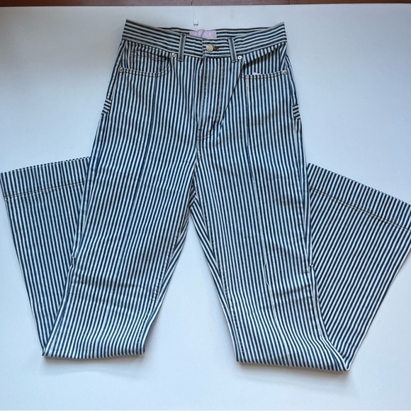 REVICE VENUS FLARES - Picture 6 of 7